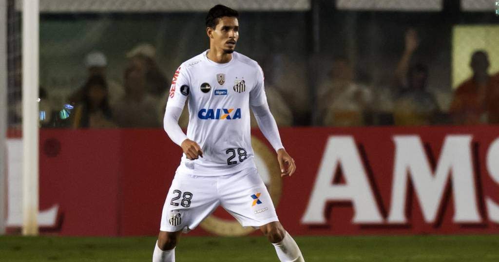 Jundiaiense Veríssimo está fora do próximo jogo do Santos na