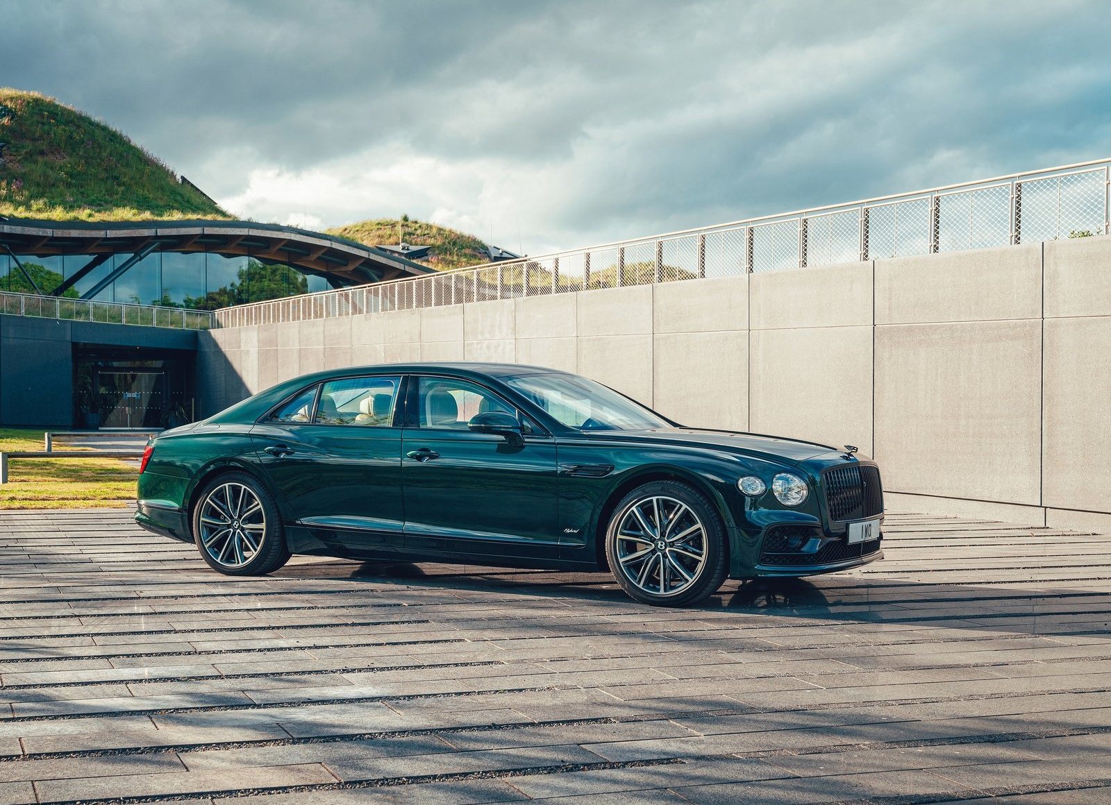 2022 Bentley Flying Spur Hybrid