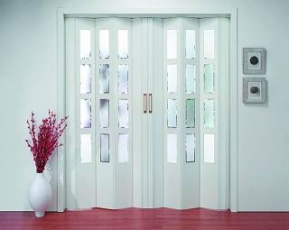DECOMA C.A: foto de puerta de baño