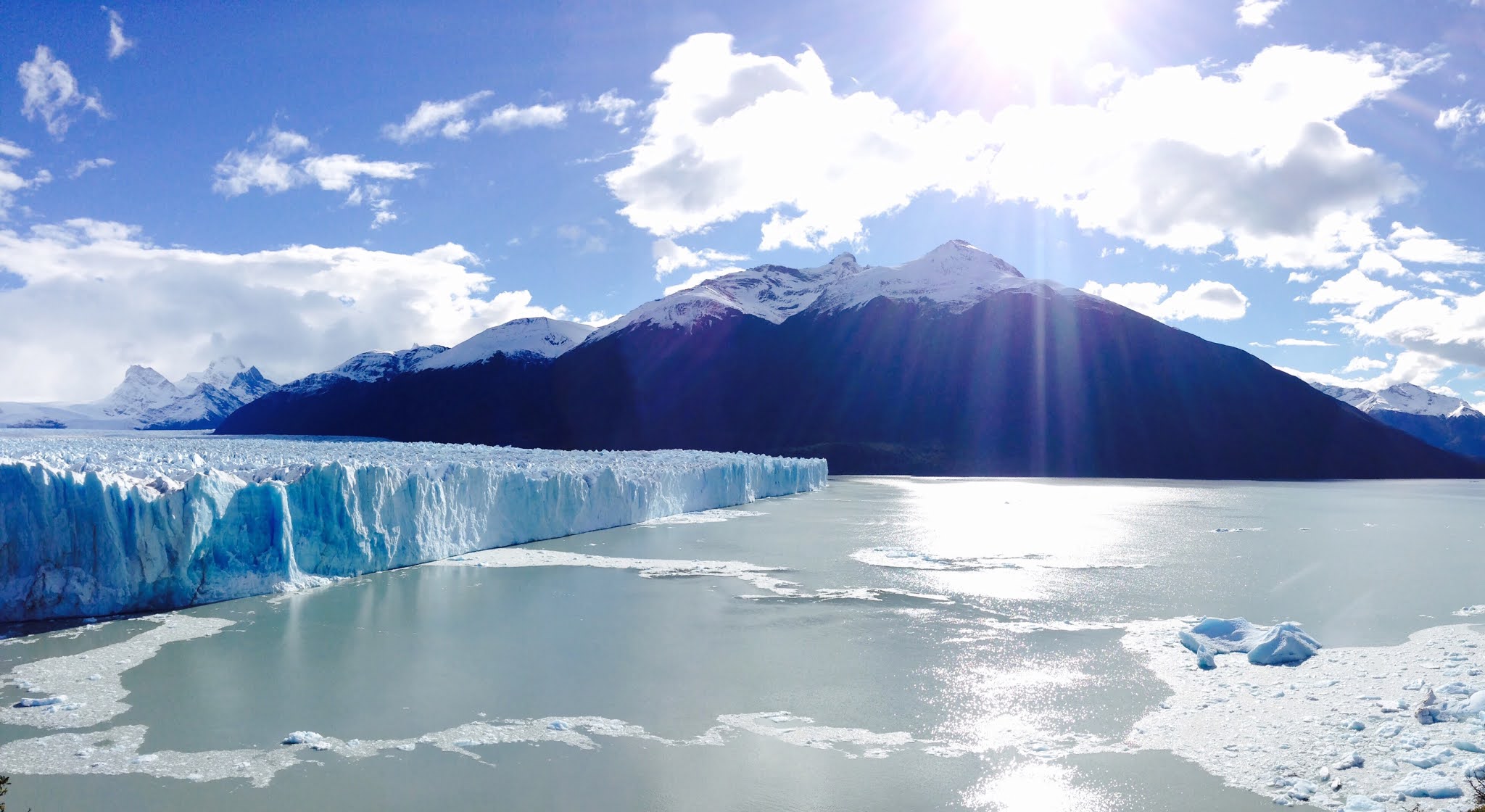 алумине озеро в аргентине. крупные реки и озера аргентины. озеро науэль-уапи. озеро кардьель аргентина. озеро вьедма.