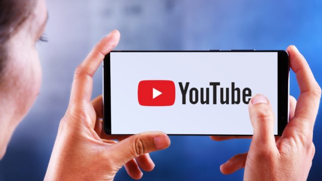 خدعة جديدة لا يعرفها الجميع لتشغيل أي فيديو على اليوتيوب في الخلفية صوت فقط