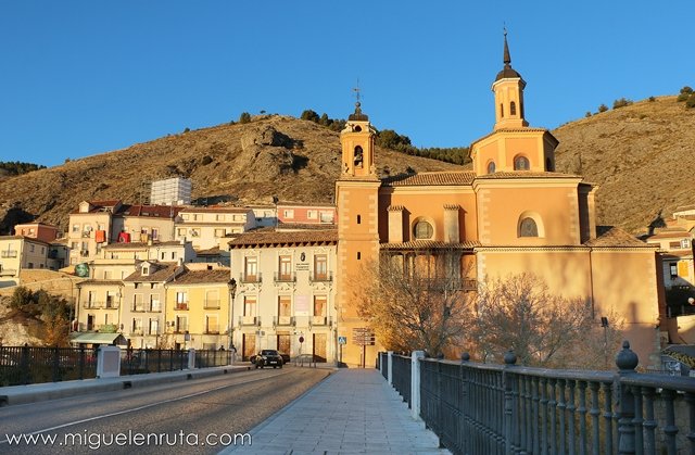 Virgen-de-la-Luz-Puente-San-Antón