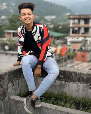 Riyaz Afreen Age
