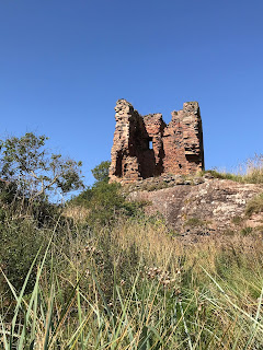 A picture of the ruins of Seafield Tower standing on the rocky outcrop the tower was built on.  Photo by Kevin Nosferatu for the Skulferatu Project.