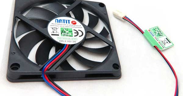 Кулер для охлаждения 25x25x. 4pin pwm кулер l6203. Кулер для материнской платы. Кулер для компьютера. Кулеры для корпуса 80.