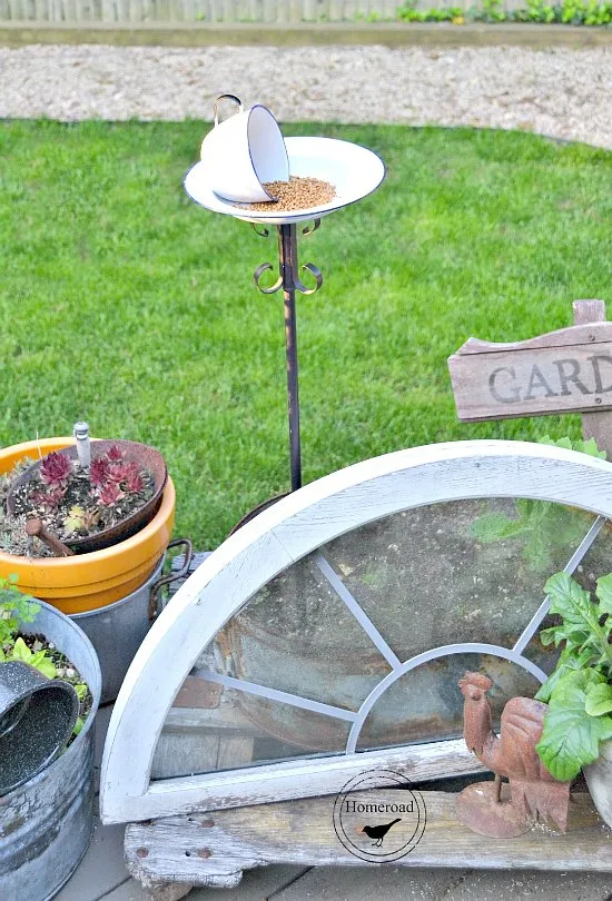 DIY Bird Feeder made with Enamelware cups