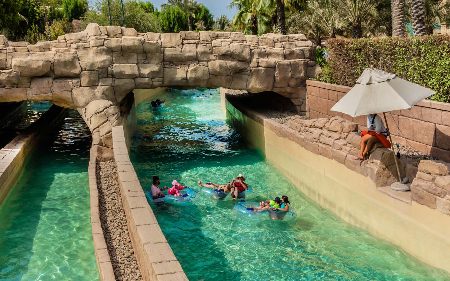 Atlantis аквапарк. ОАЭ аквапарк Атлантис. Аквапарк Aquaventure в Дубае. Парк Атлантис Дубай. Атлантис Аквавентура Дубай.