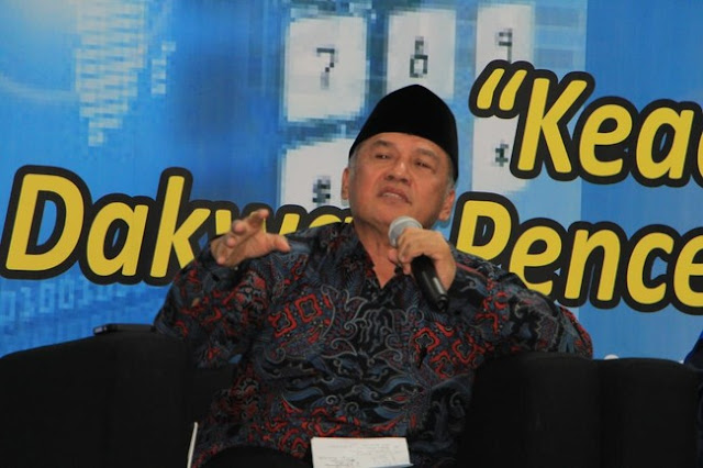 Jokowi Usul 'Radikalisme' Diubah 'Manipulator Agama', Ini Kata Muhammadiyah Jokowi Usul 'Radikalisme' Diubah 'Manipulator Agama', Ini Kata Muhammadiyah