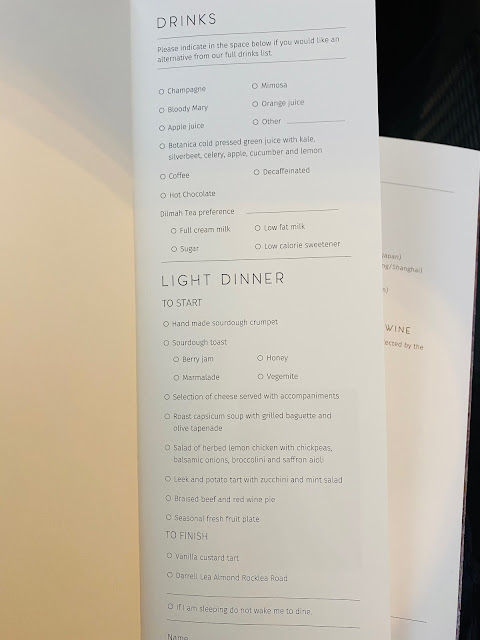 Review: Qantas QF49 Business Class Boeing 787-9 Drameliner Melbourne (MEL) to San Francisco (SFO)