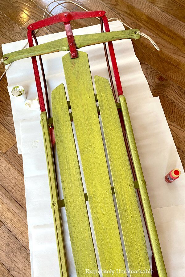 Green Wood and Red Metal Painted Sled Makeover Green Wood and Red Metal Painted Sled Makeover