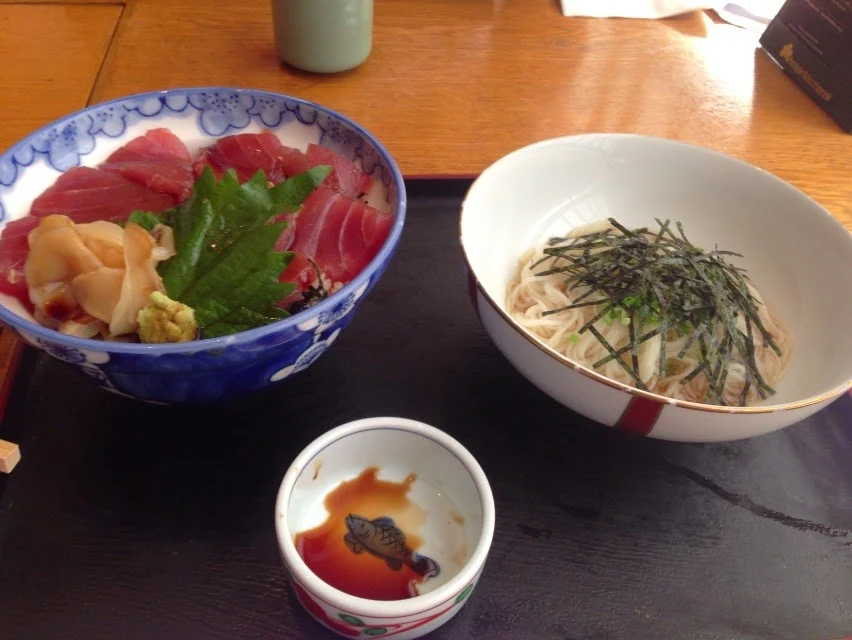 Fresh-tuna-onricebowl 鉄火丼inハノイ