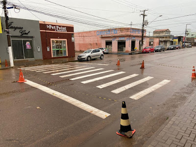 AVENIDA JATUARANA - Faixa de pedestres é revitalizada a pedido da vereadora Ada Dantas