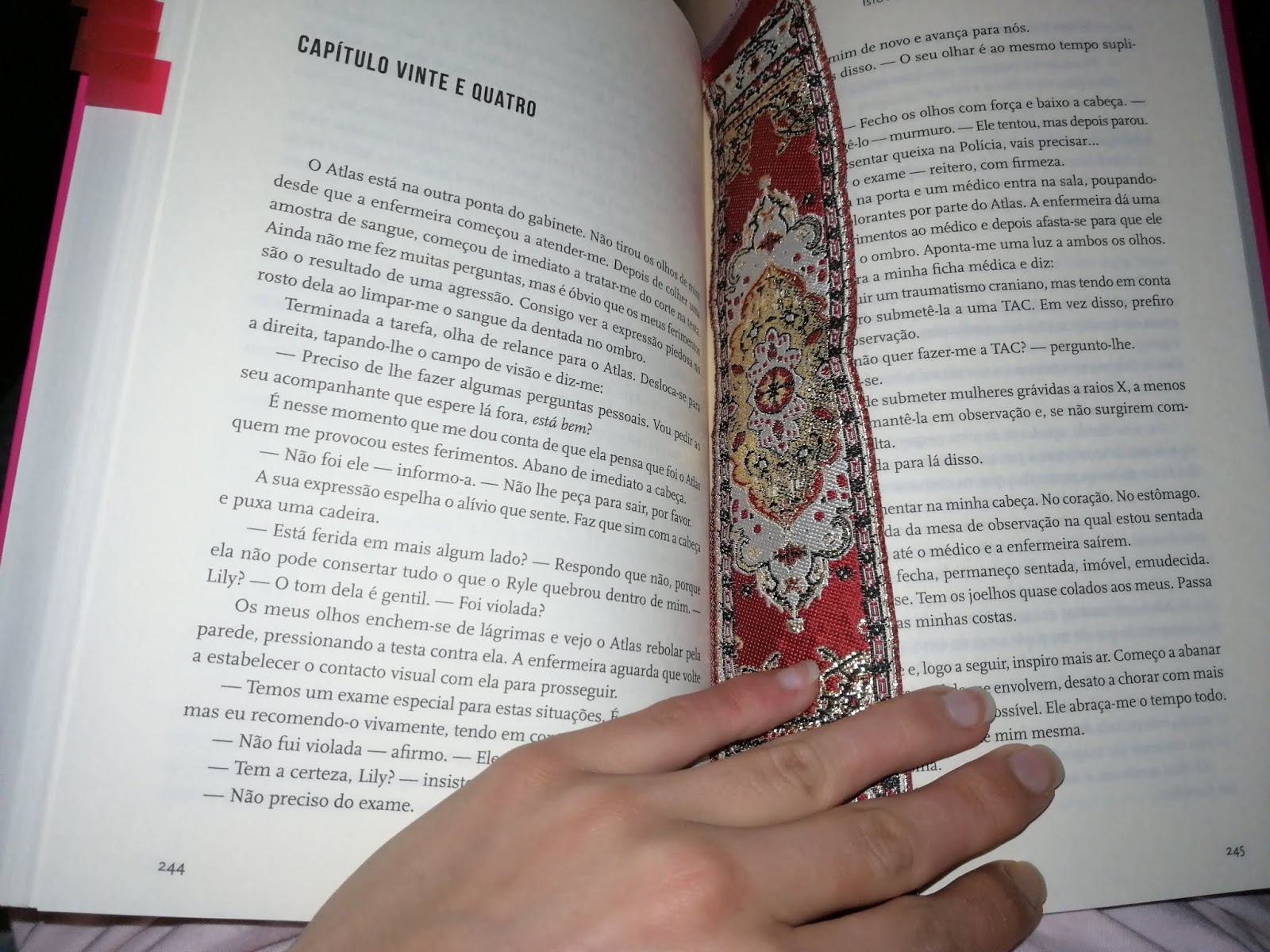 ISTO ACABA AQUI , COLLEEN HOOVER [REVIEW] 