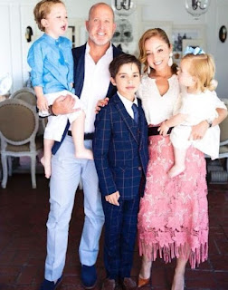 Fausto Gallard's ex-wife Marcela Valladolid with her fiance Philip & their kids