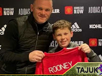 Putra Wayne Rooney, Gabung Akademi Manchester United