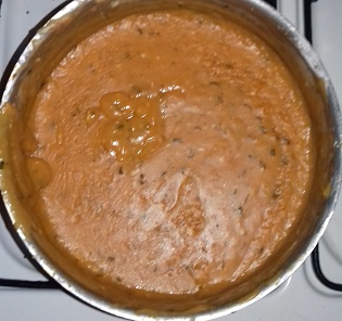 Voici la recette de la sauce tomate, ciboulette et fromage râpé du blog les recettes de Cindy