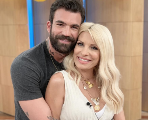 Δημήτρης Αλεξάνδρου: «Η Ελένη Μενεγάκη είναι μάθημα που πρέπει να γίνεται στα πανεπιστήμια»