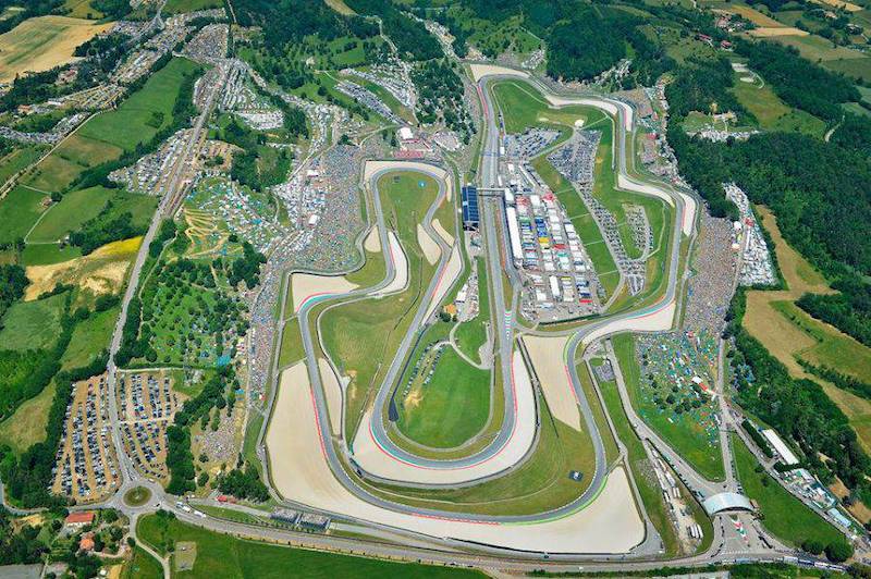 MAX SPORTS: F1: ALL ROADS LEAD TO TUSCANY | MUGELLO CIRCUIT | AUTODROMO DEL MUGELLO