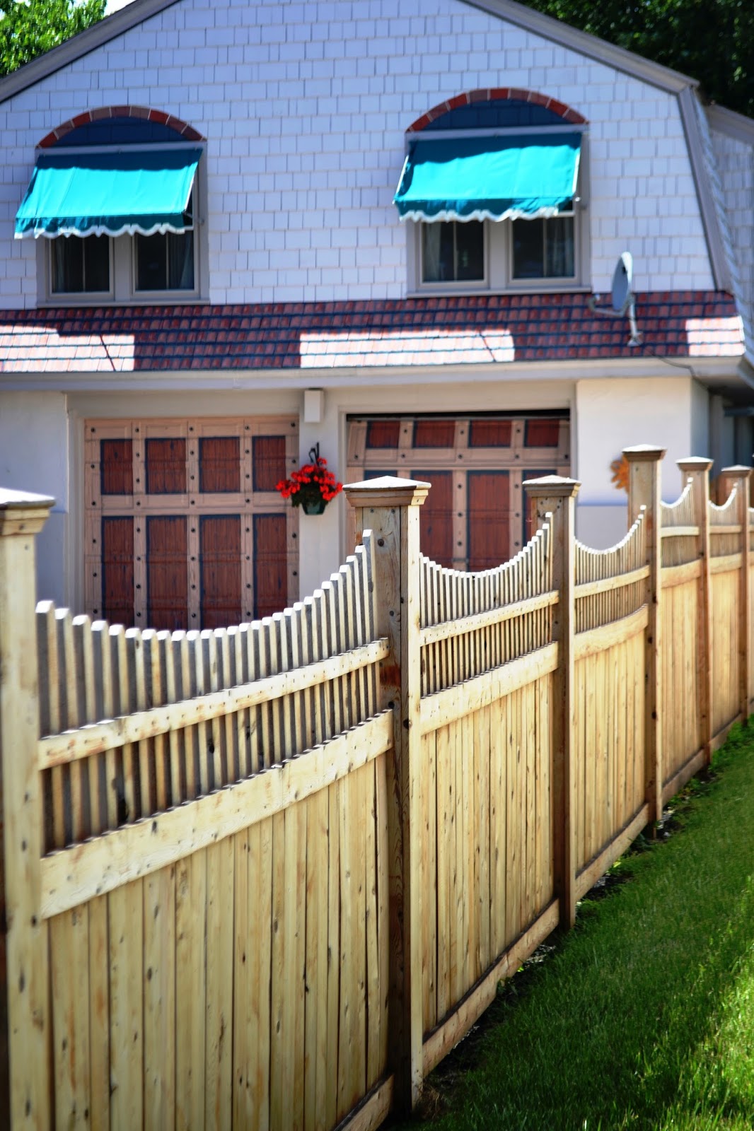 It's All About Purple Good Fences Edition 69