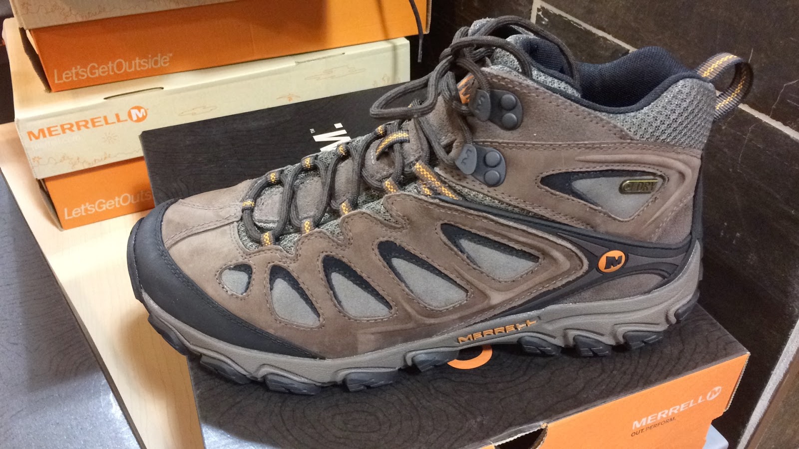 merrell pulsate waterproof