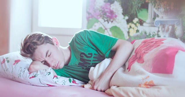 SLEEP DEPRIVATION EFFECT - Health Tips