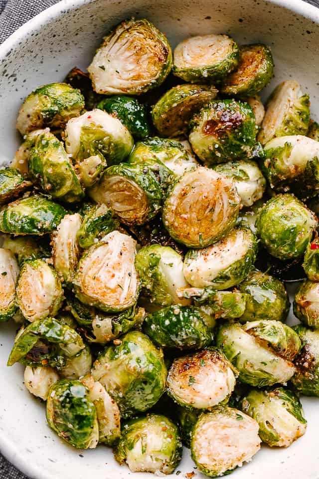 CRISPY AIR FRYER BRUSSELS SPROUTS