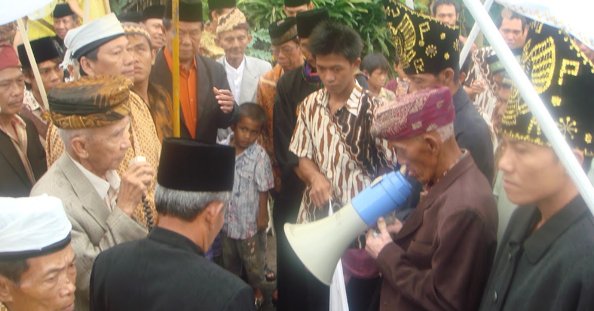 Contoh Drama Tradisional Indonesia - Zen Rumah