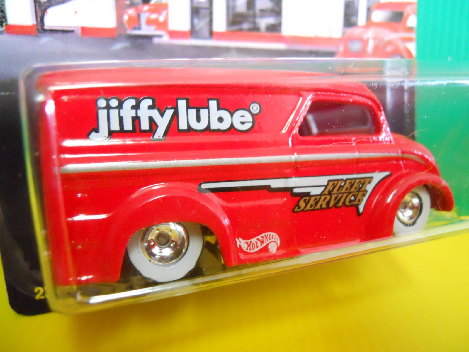 Dexters Diecasts (DexDC) Hot Wheels Jiffy Lube Special Edition Dairy