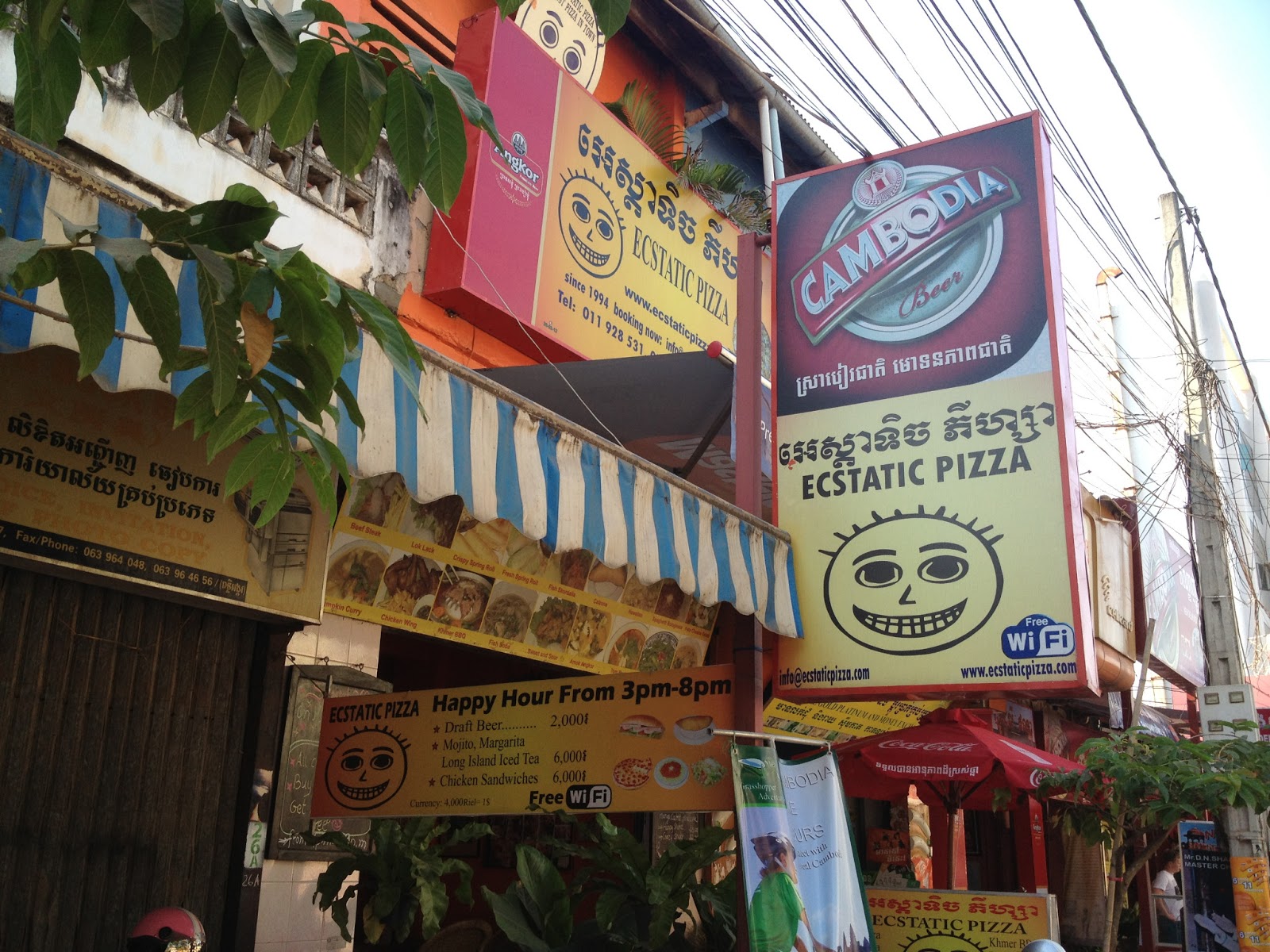 Happy Special Pizza In Siem Reap, Cambodia Lives Up To Its Billing I Dream Of Pizza