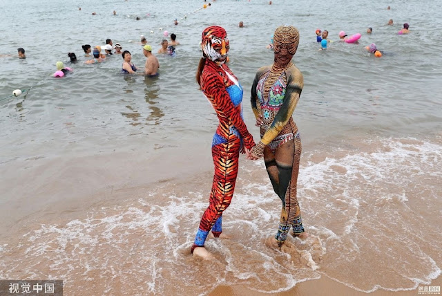 Facekinis вернулись на пляжи Циндао