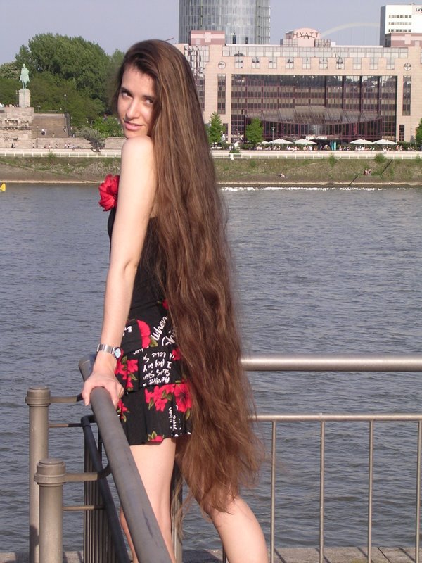 longhairgirls mixed Long hair collection with most pictures are unseen