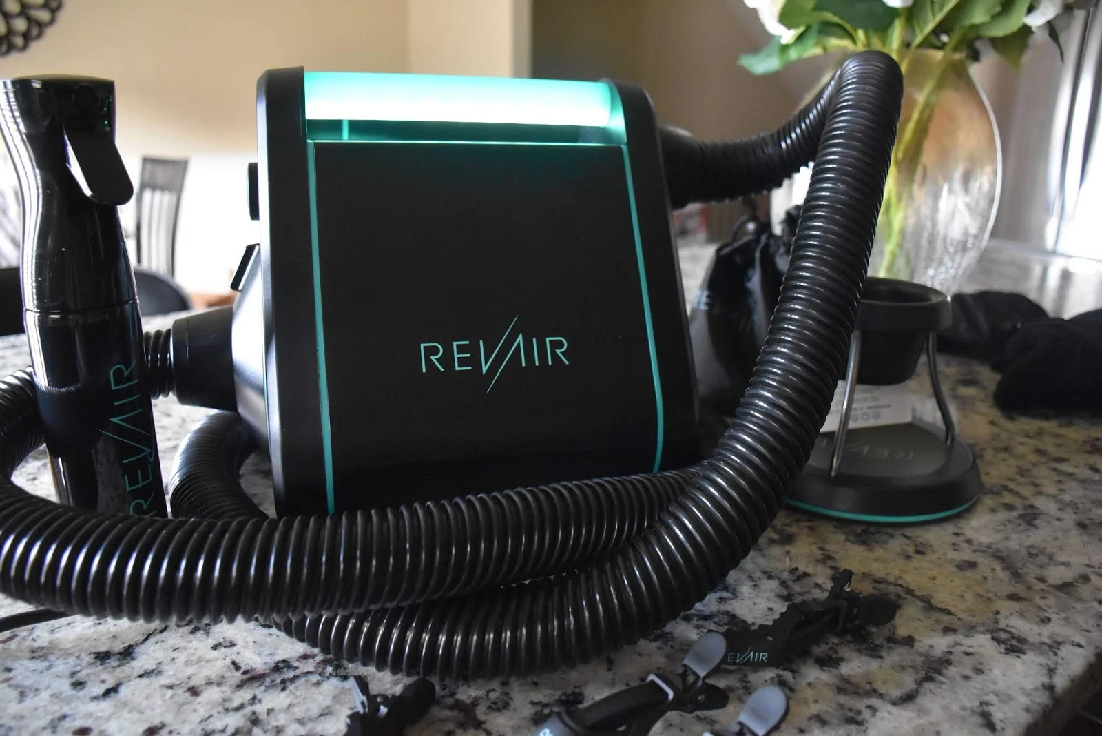 Video: Does RevAir Work for Black Kinky/Curly Hair? RevAir Review