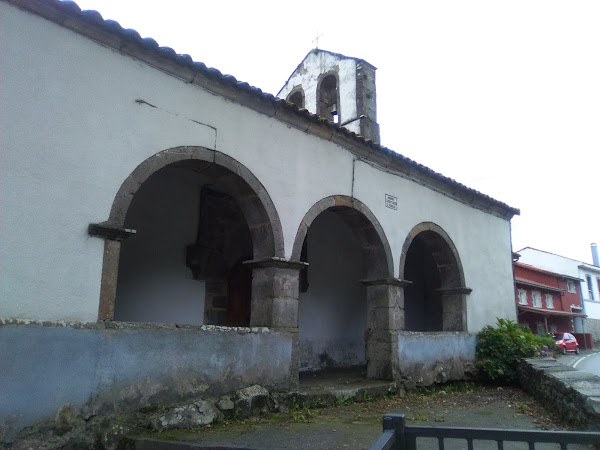 Foto de la iglesia de los Santos Justo y Pastor en El Pedregal