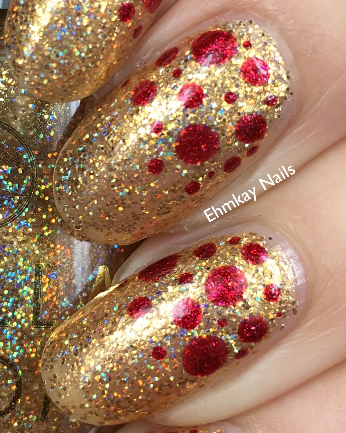 ehmkay nails: Festive Nail Art: Gold with Red Dots
