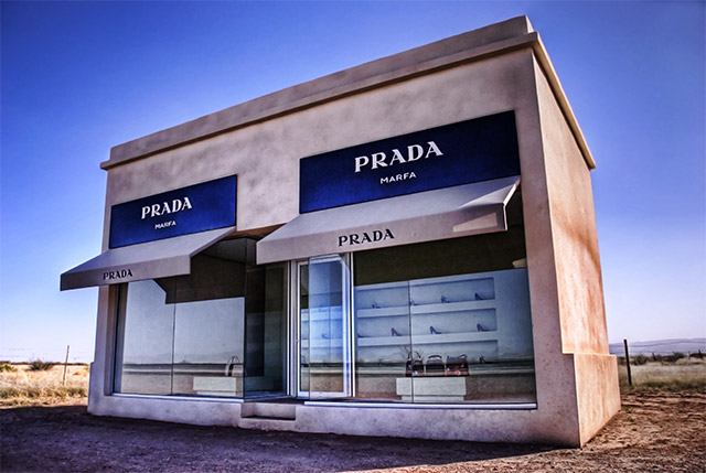 PRADA MARFA, ¿sabes qué es? - Marclovesme | Moda, sneakers y viajes