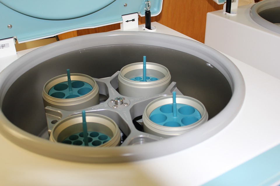Laboratory centrifuge, its types and functions.