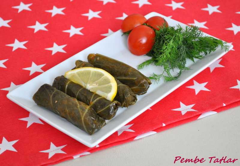 Pembe Tatlar Etli Pazı Sarması