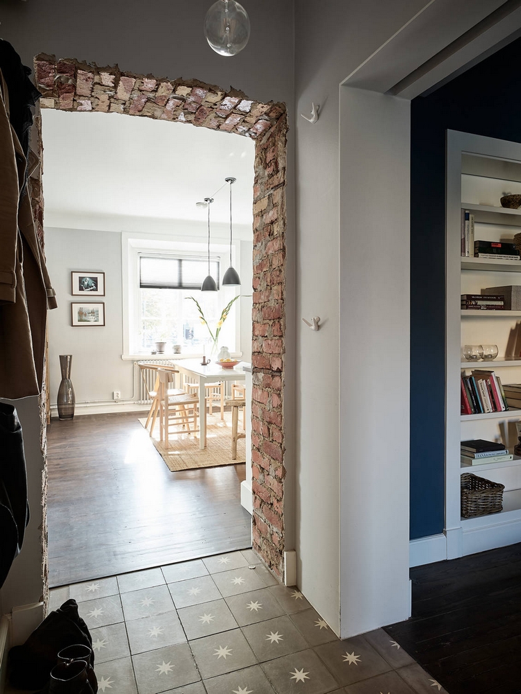 EMBELLISSEMENT AVEC DU BOIS