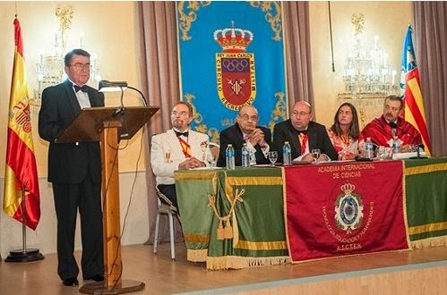 ACADEMIA INTERNACIONAL DE CIENCIAS Y HUMANIDADES La Academia de