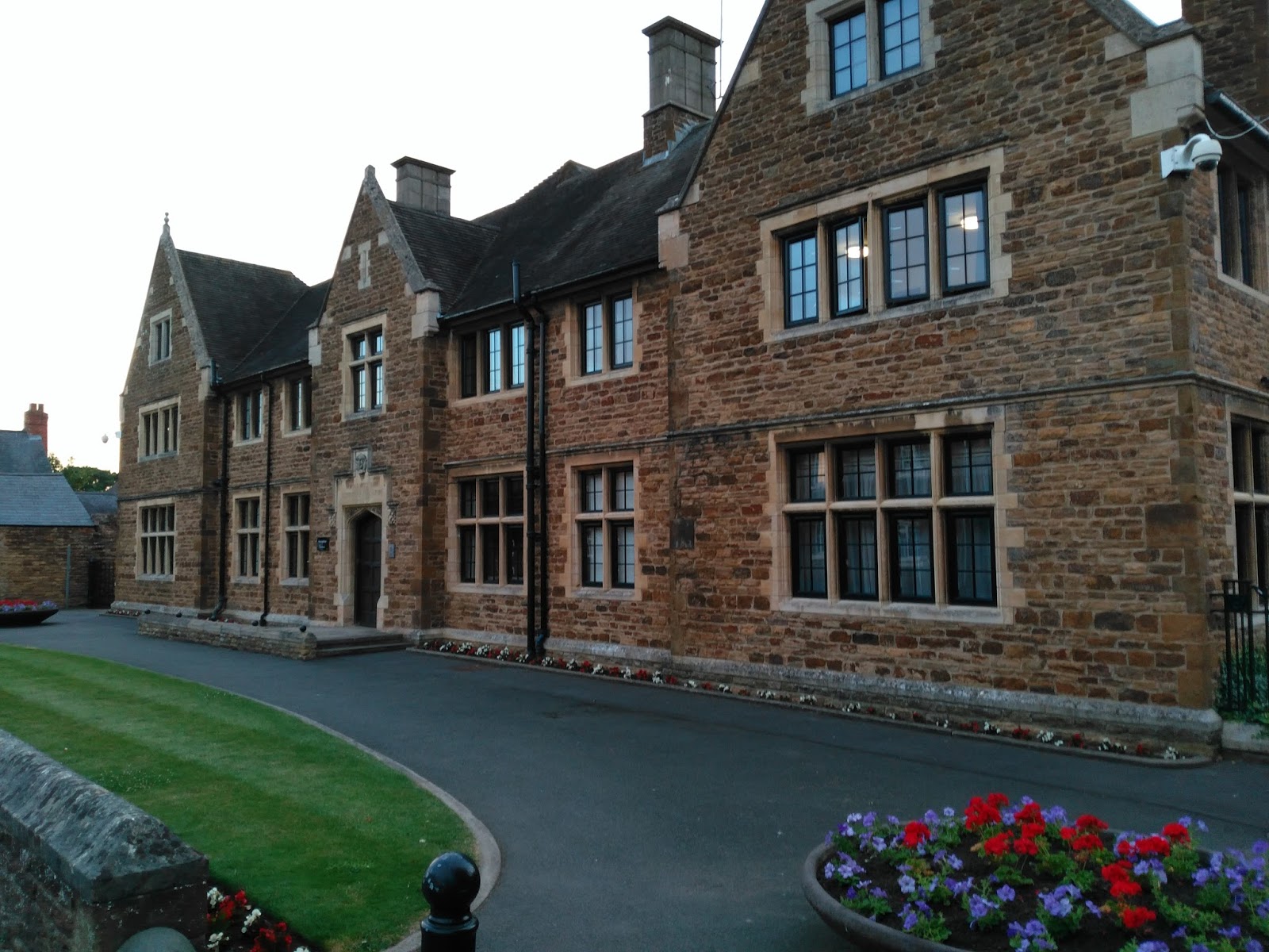 Making games for Libraries Moulton College, Making Educational Escape