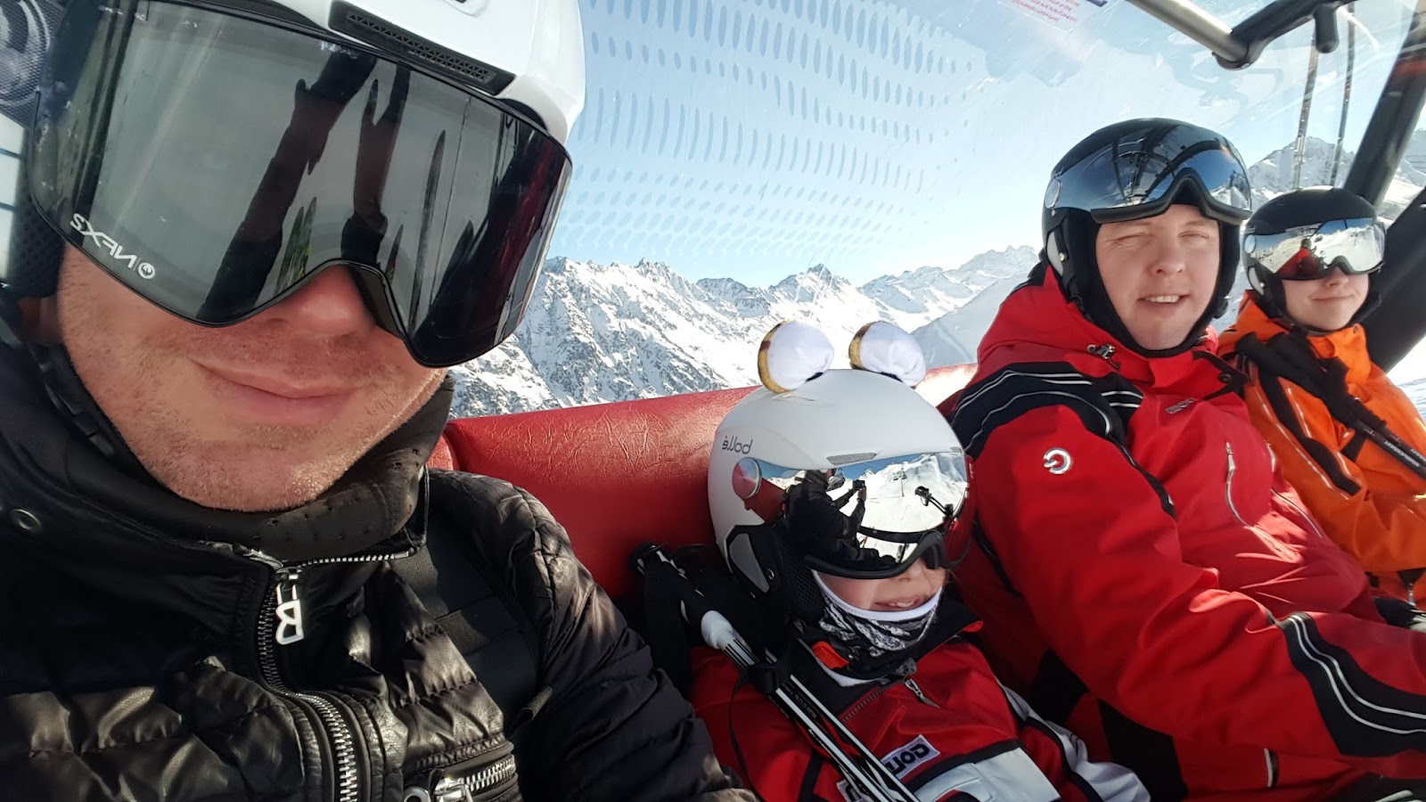 Инструктор Инструктор