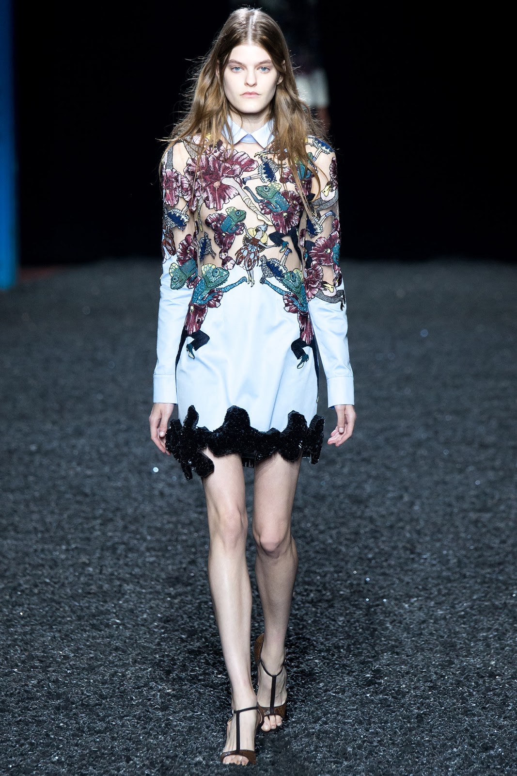 The Well-Appointed Catwalk: Mary Katrantzou Spring 2015