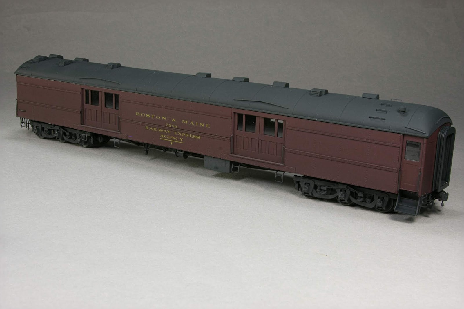 Signal Station 199 Boston & Maine Baggage Express Car 3280 Model