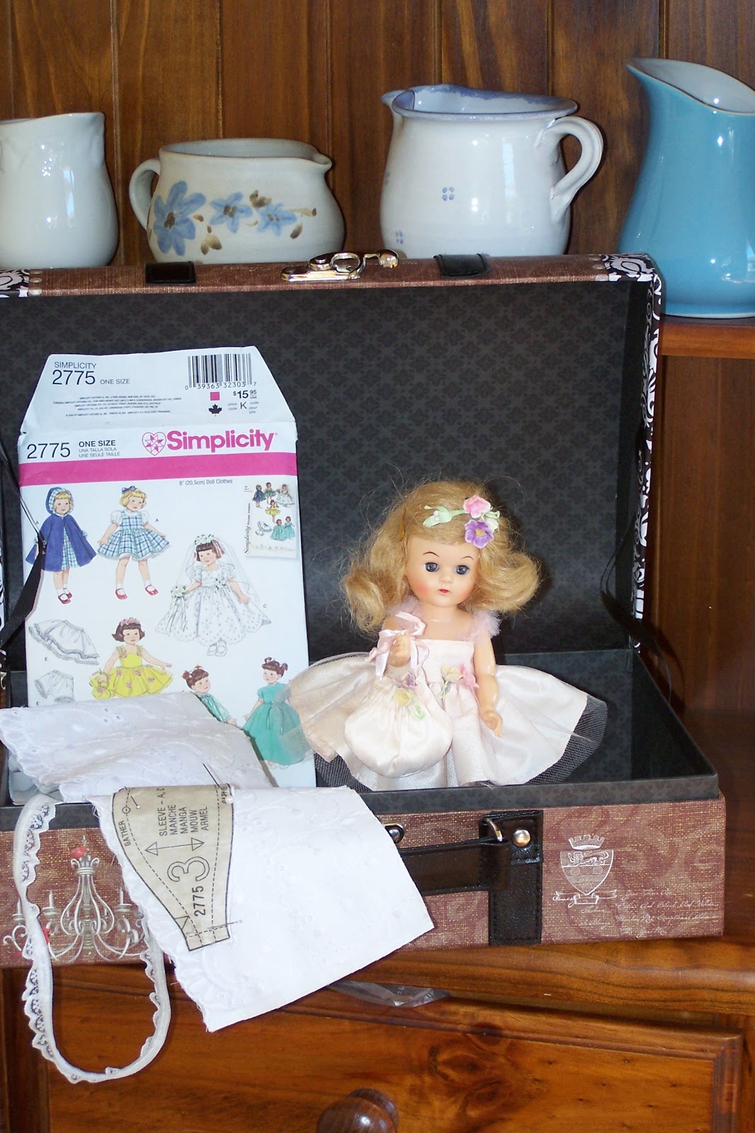 Lizzie's Arty Crafty 'n Dolls Dolls! Trousseau Doll Boxes