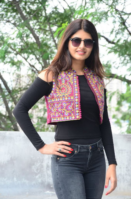 Indian Actress Ashima Narwal In Tight Blue Jeans At Movie Event 7