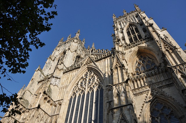 What to Do in York With Children - Responsive Blogger Template