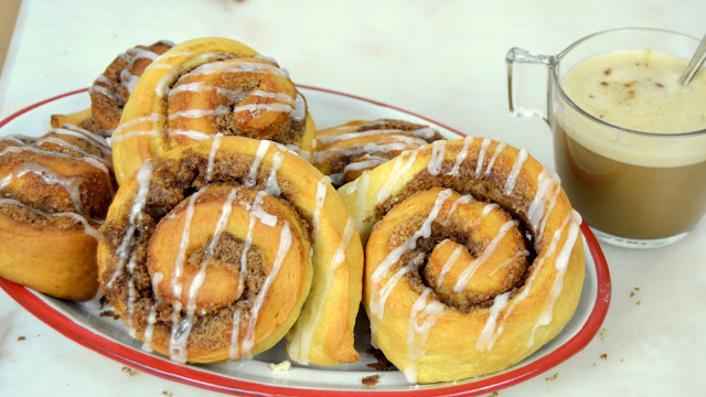 Rollitos de canela o cinnamon rolls