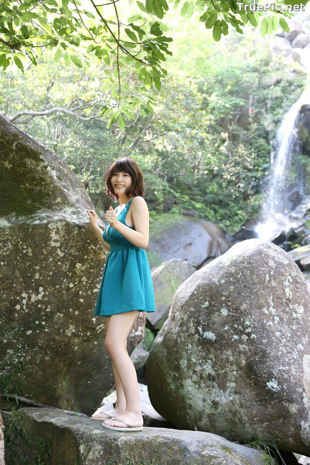 Wanibooks No 122 Japanese Gravure Idol And Actress Asuka Kishi