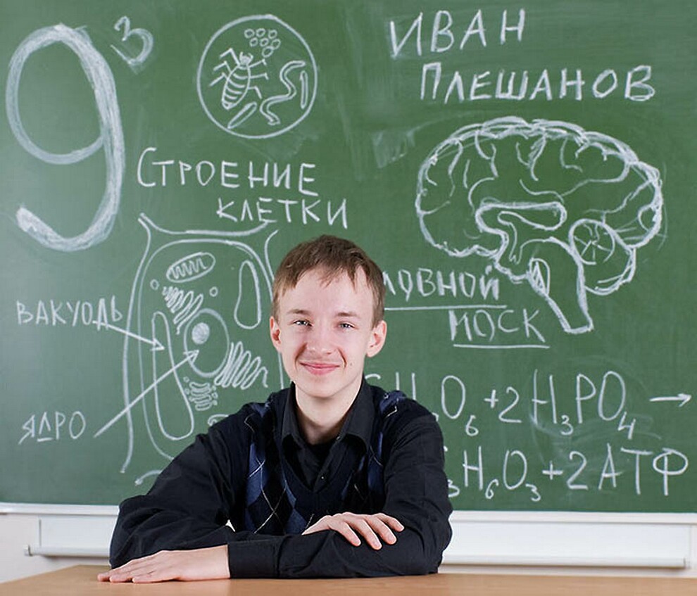 необычный школьный альбом. идеи для школьного альбома креативные. фотосессия в школе. идеи для школьного альбома креативные. какую школу можно придумать.