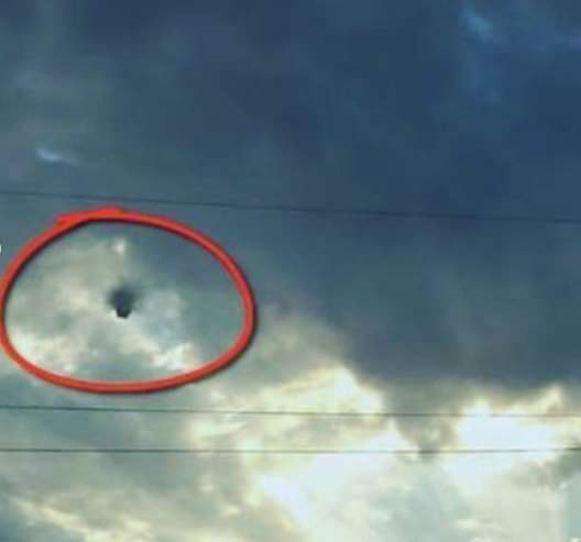 El Paso UFO caught on camera. El Paso UFO caught on camera.